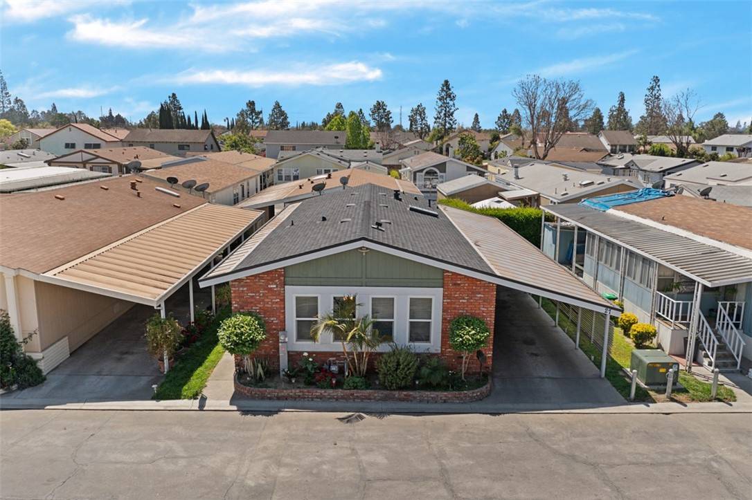 Artesia, CA 90701,19127 Pioneer BLVD #27