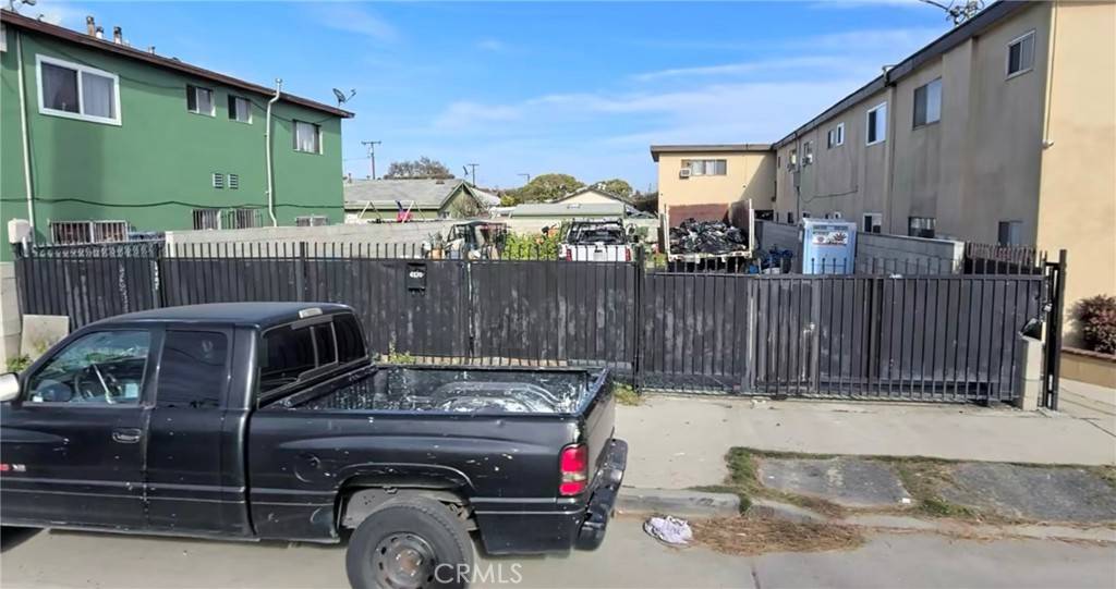 6370 N Paramount BLVD, Long Beach, CA 90805