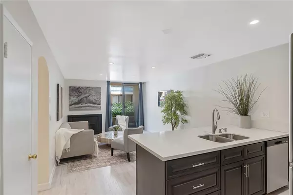 West Hollywood, CA 90069,740 N Kings RD #225