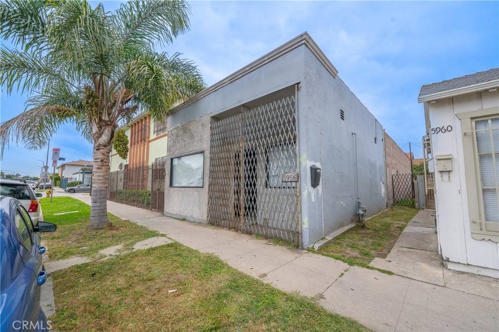 5956 West BLVD, Los Angeles, CA 90043