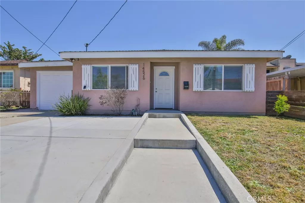 Gardena, CA 90247,14526 S Denker AVE