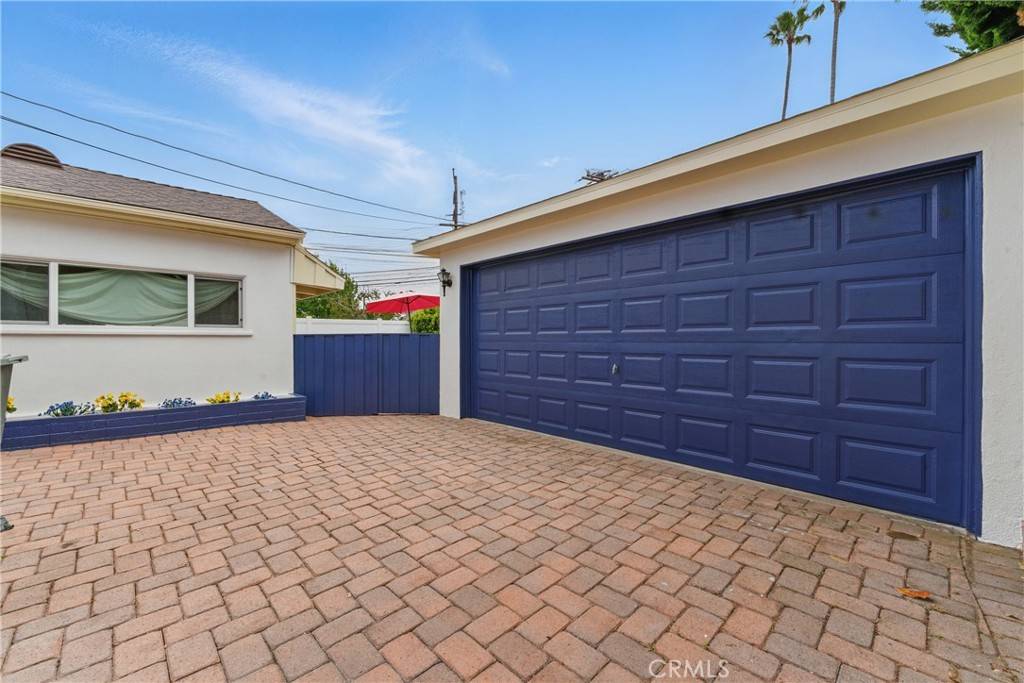 Redondo Beach, CA 90277,544 Calle Mayor
