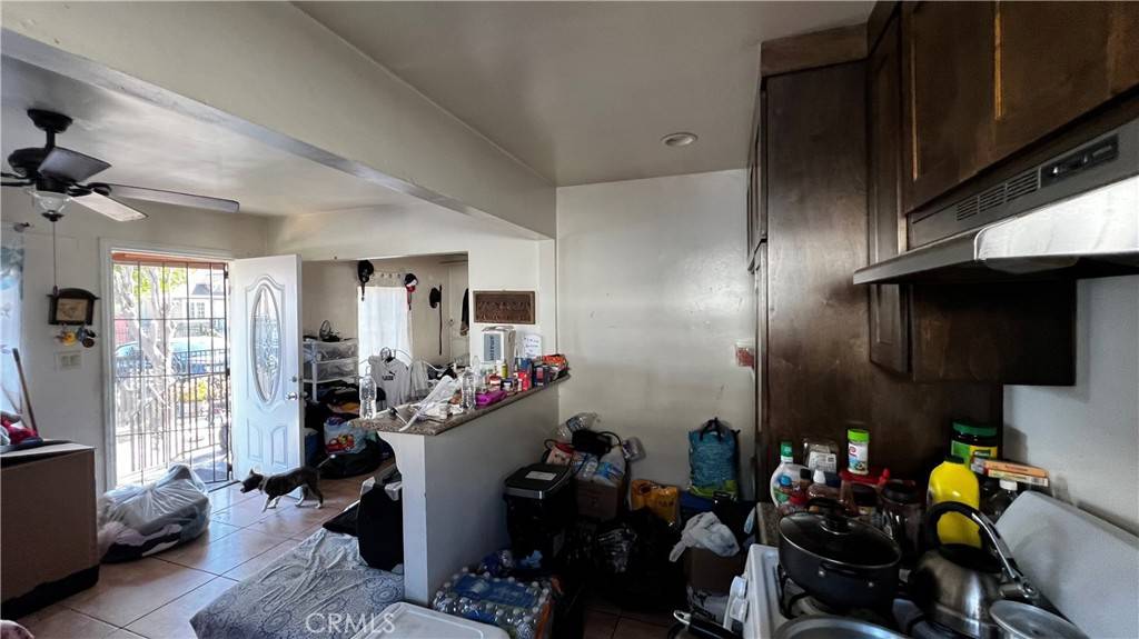 Los Angeles, CA 90003,139 W 88th PL