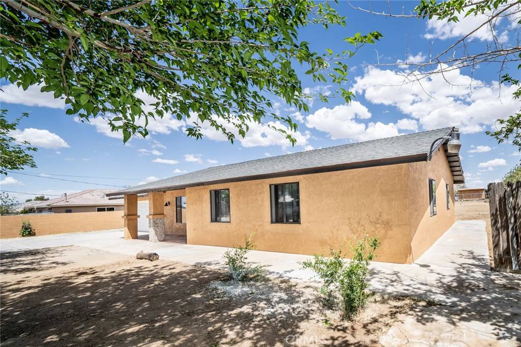 Hesperia, CA 92345,11387 5th AVE