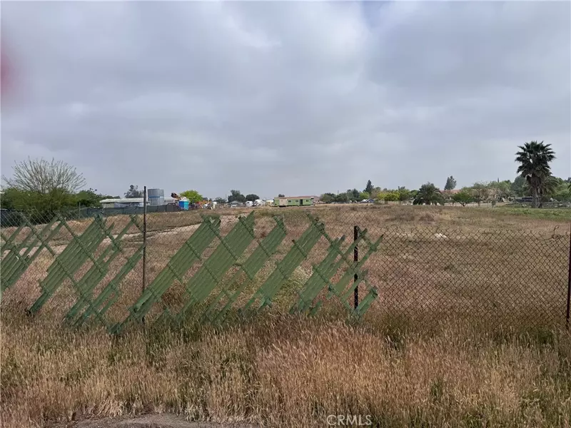 20660 Warren RD, Perris, CA 92570