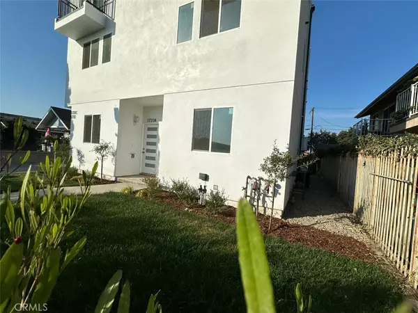 1731 E 69th ST, Los Angeles, CA 90001