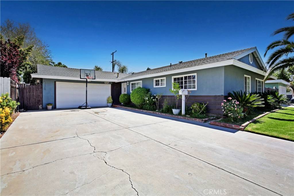 Corona, CA 92878,1127 Placid DR