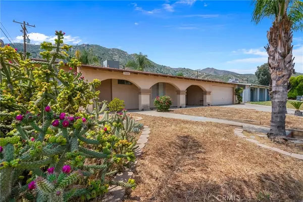 Lake Elsinore, CA 92530,15189 Laguna Ave