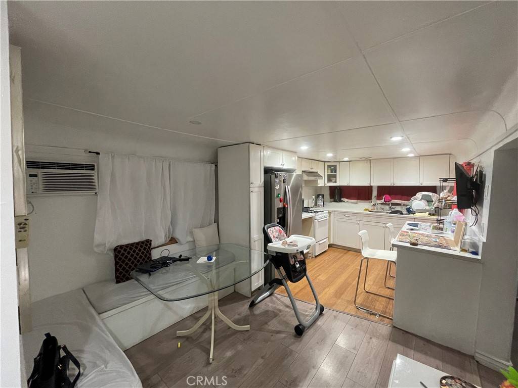 Bell, CA 90201,4874 Gage AVE #152
