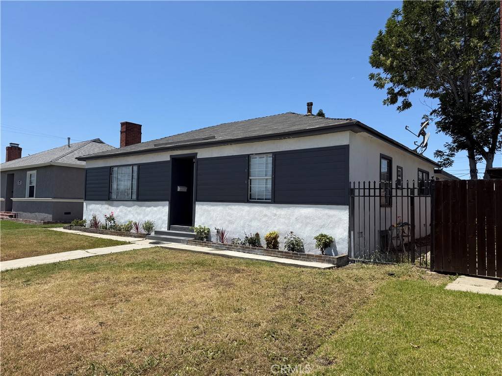 11917 S Hoover ST, Los Angeles, CA 90044