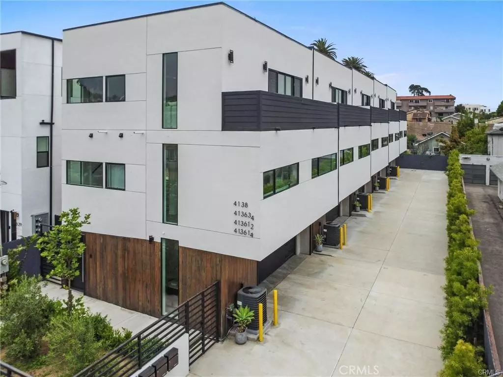 Los Angeles, CA 90029,4138 Normal AVE