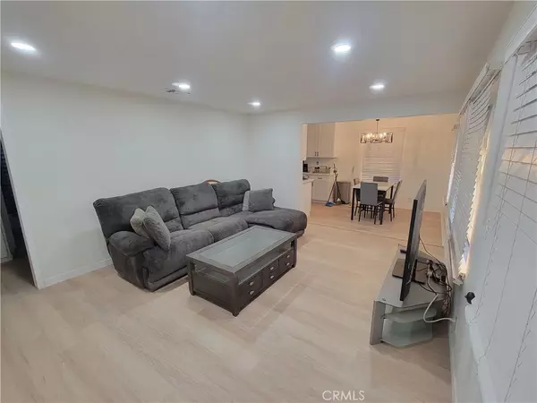 11702 Rockwall ST, Lakewood, CA 90715