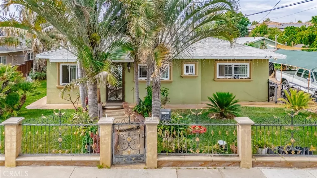 Pico Rivera, CA 90660,8235 Edna St