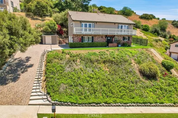 Brea, CA 92823,386 Olinda DR