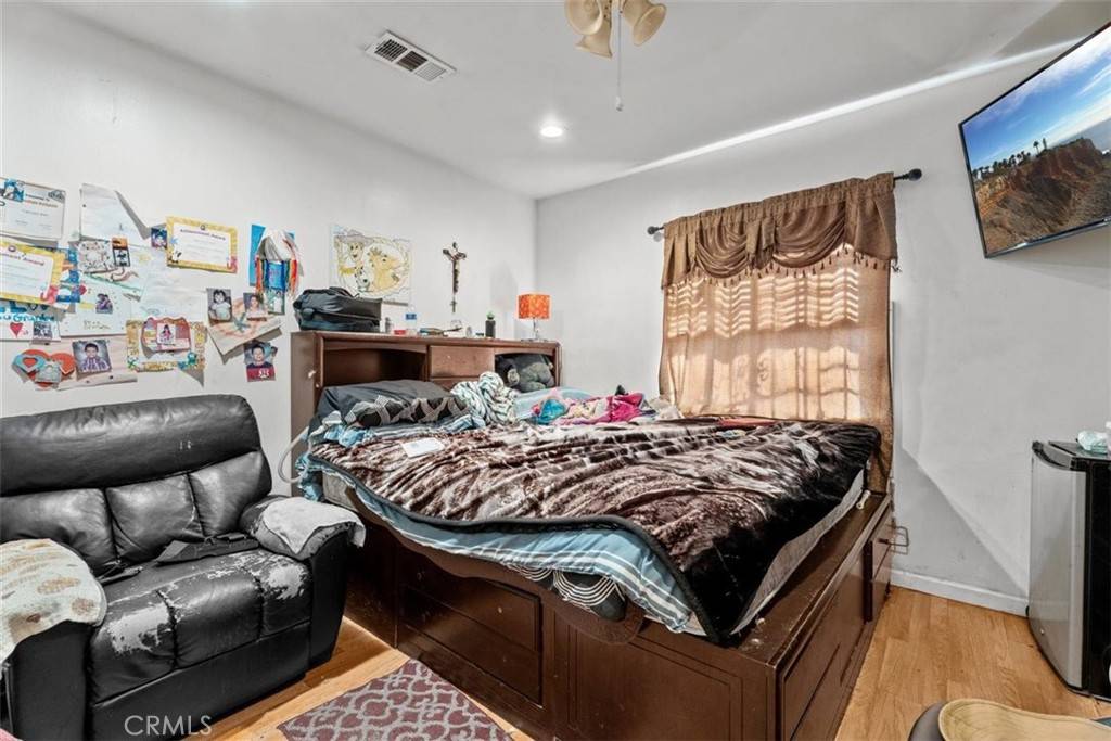 Los Angeles, CA 90011,4415 Mettler ST #4413