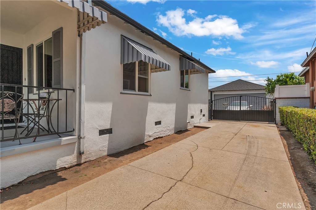 Alhambra, CA 91801,1124 S Hidalgo AVE
