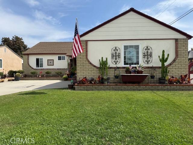 Bellflower, CA 90706,9912 Muroc ST