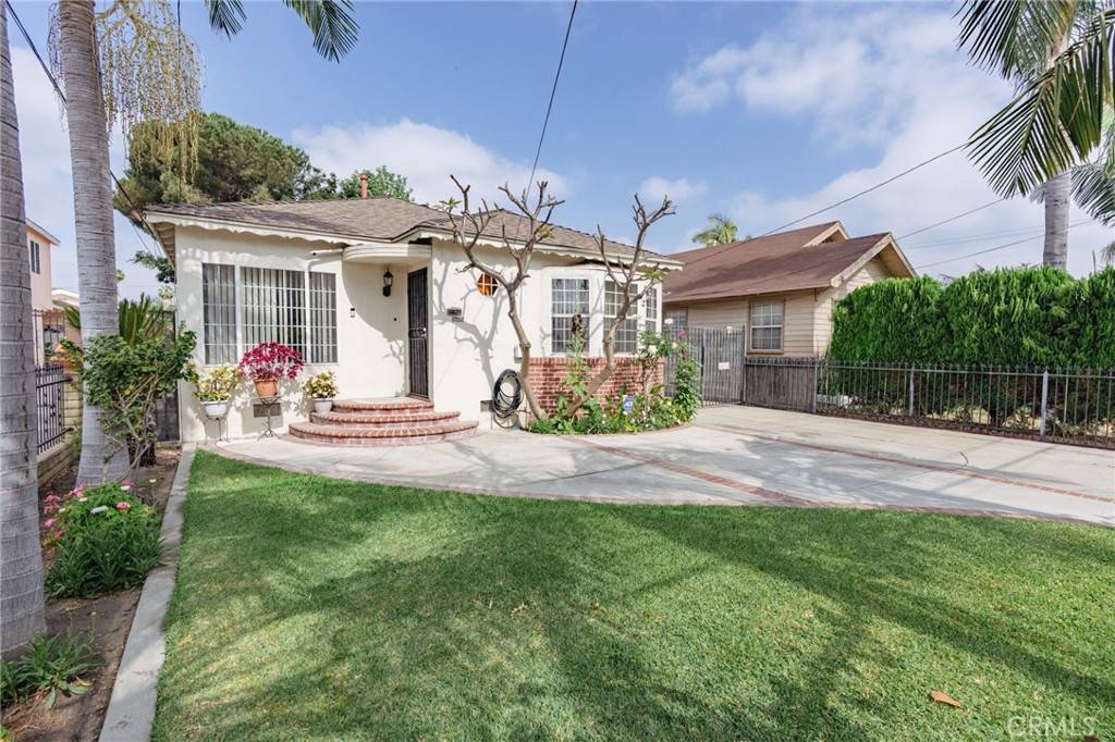 Huntington Park, CA 90255,5933 Fishburn AVE