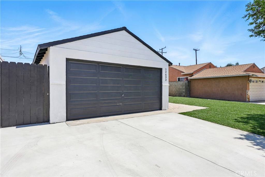 Norwalk, CA 90650,12632 Halcourt AVE