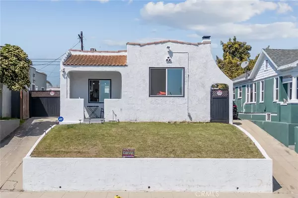 7037 Cimarron ST, Los Angeles, CA 90047