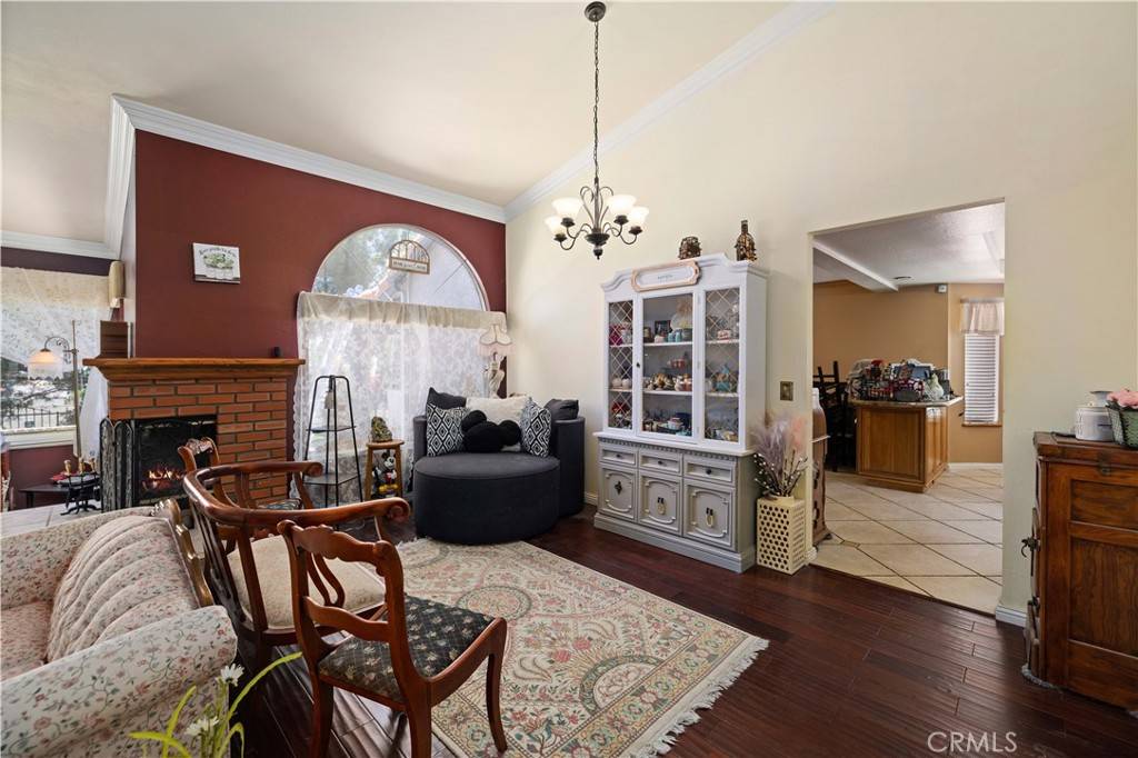 Palmdale, CA 93551,5647 Redwood Ave