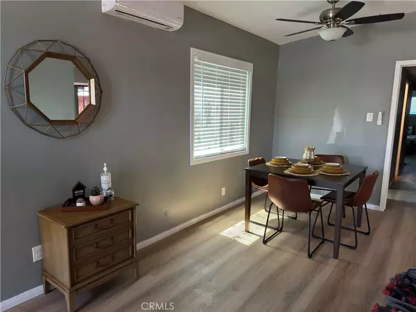 Long Beach, CA 90813,1735 Chestnut AVE