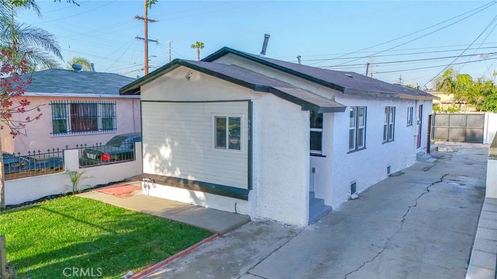 Los Angeles, CA 90002,9218 Hooper AVE