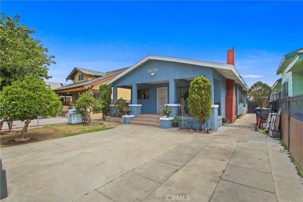 Los Angeles, CA 90037,916 W 53rd ST ST