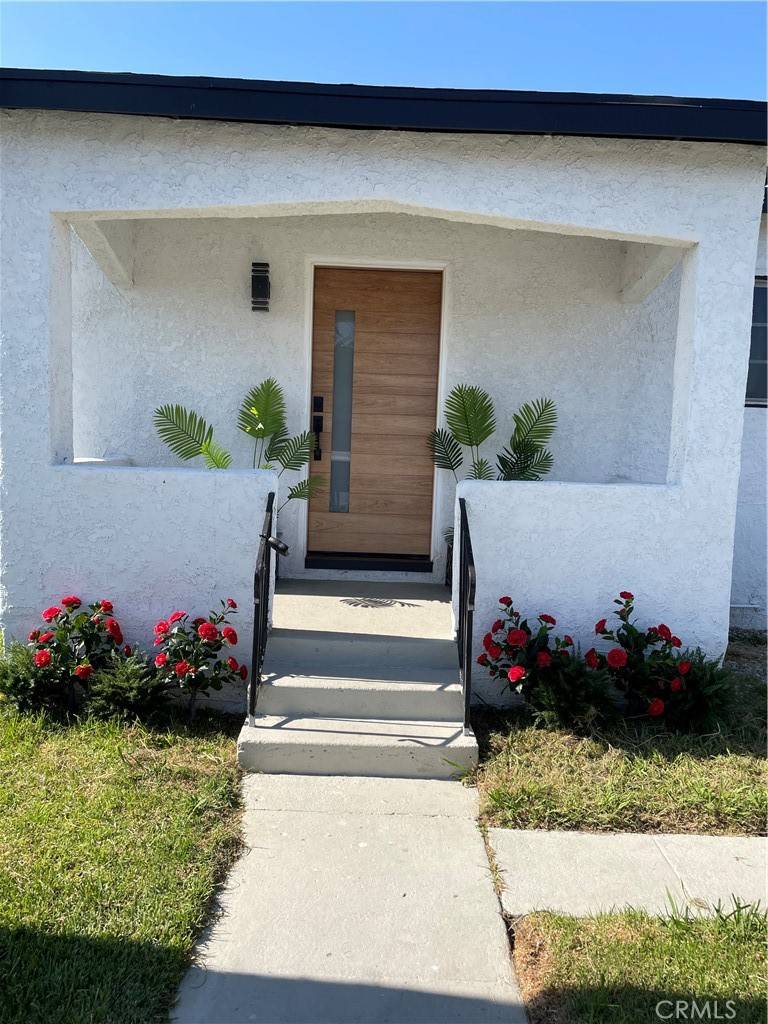 401 W Poplar ST, Compton, CA 90220