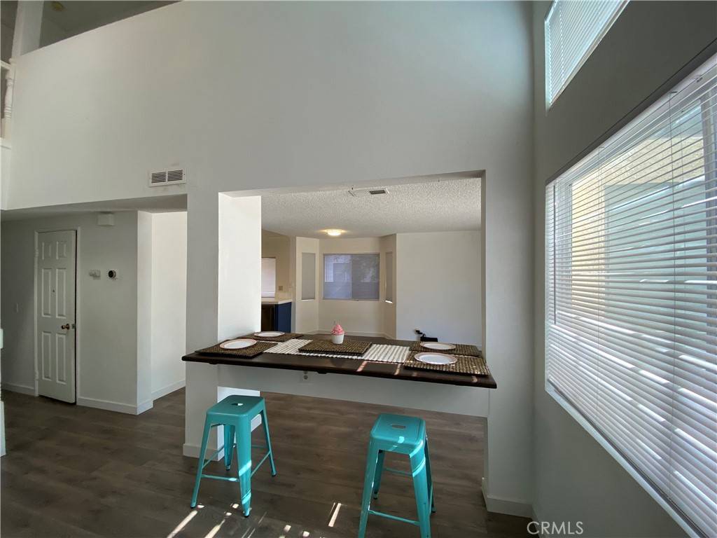 Lancaster, CA 93536,43321 Cottage LN