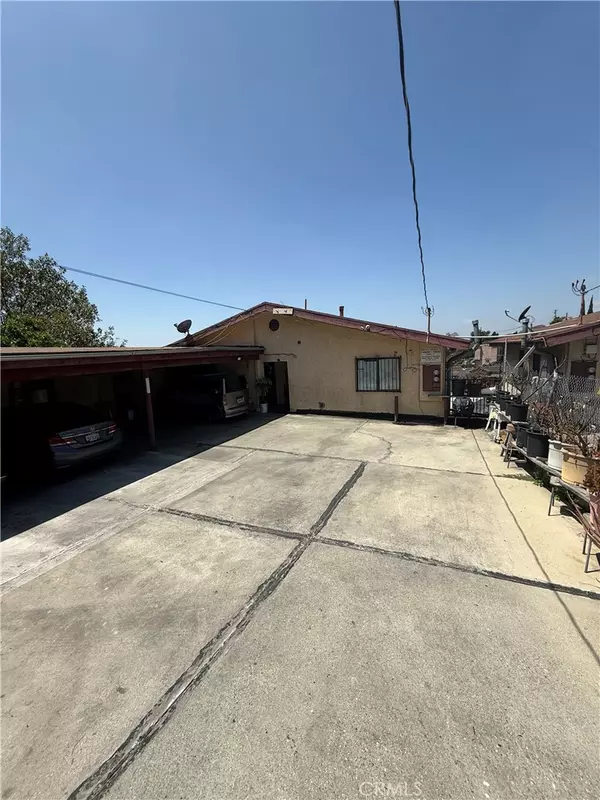 Los Angeles, CA 90023,1087 S Rowan AVE