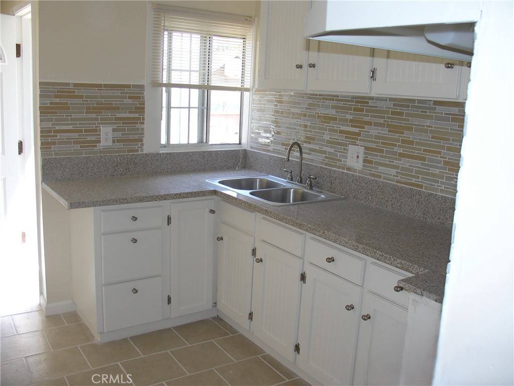 Montebello, CA 90640,316 W Cleveland AVE