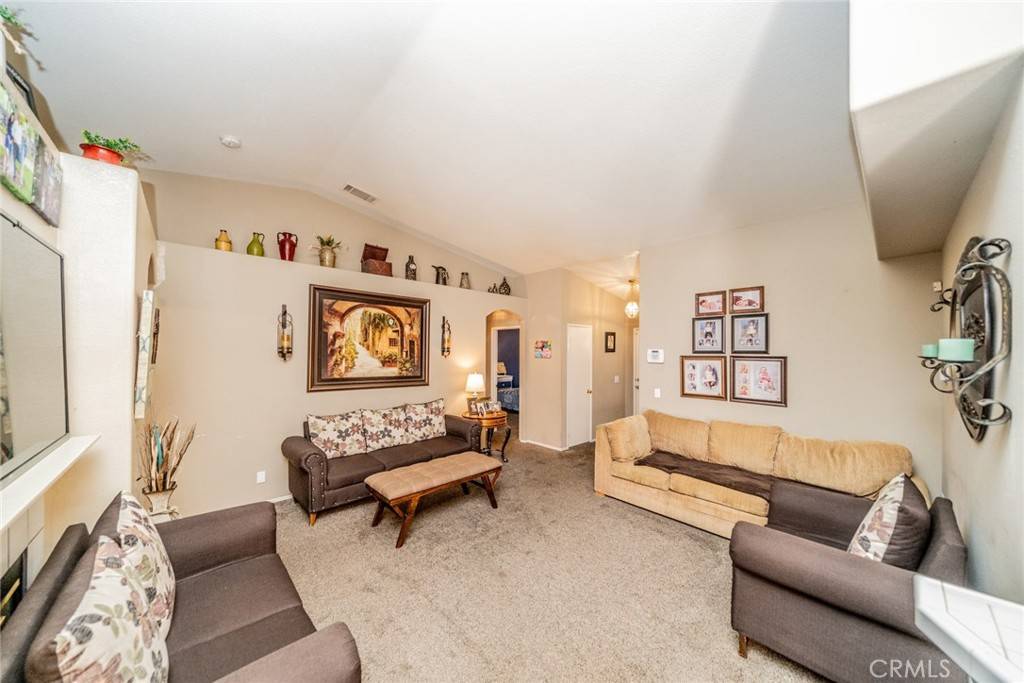 Victorville, CA 92392,12248 Glenoaks LN
