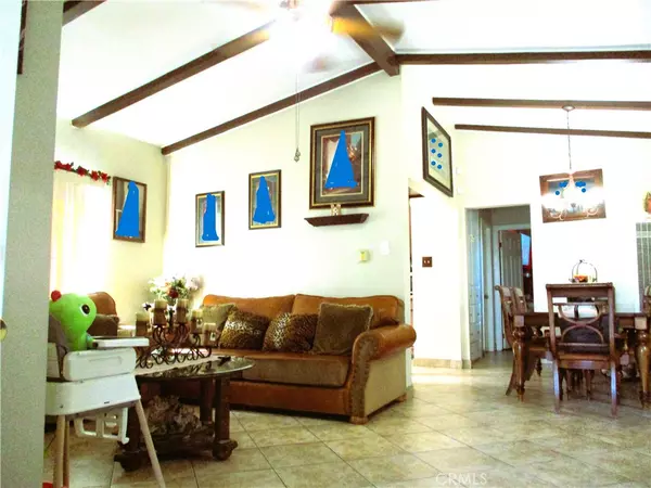 Long Beach, CA 90810,2713 E Monroe ST