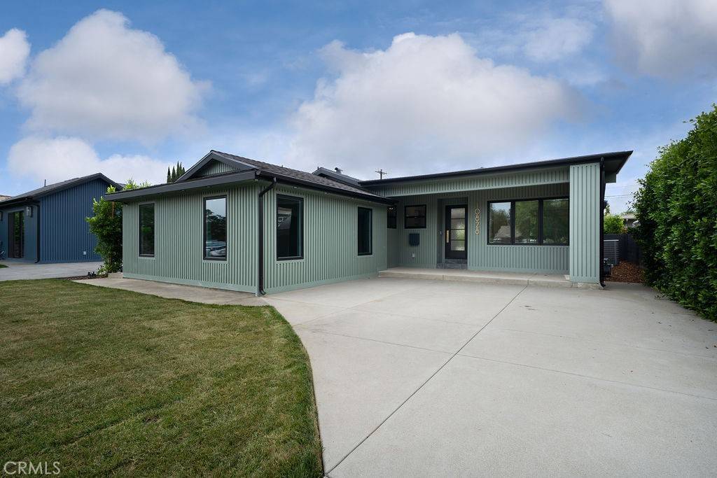 Downey, CA 90241,10828 Hasty AVE