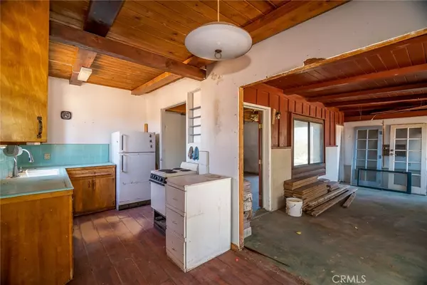 Yucca Valley, CA 92284,1676 Avalon AVE