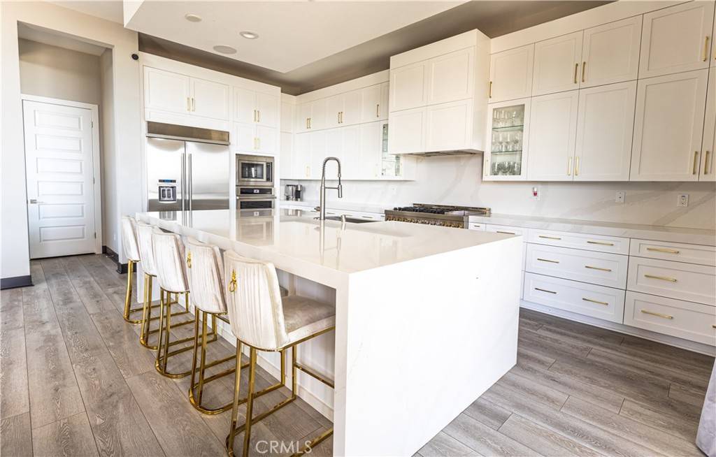 Porter Ranch, CA 91326,11761 N Greenwood DR