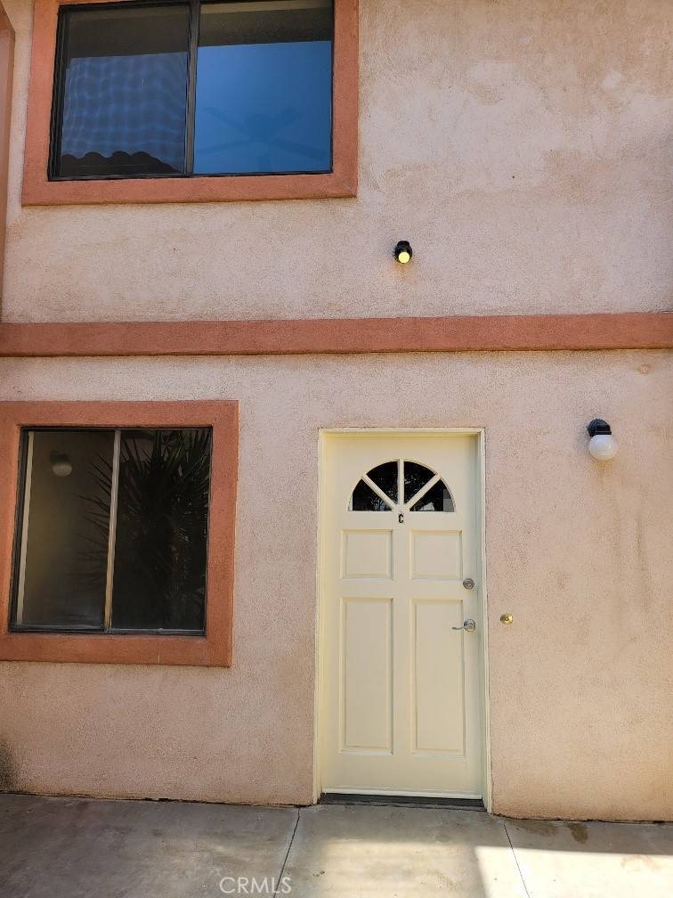 Downey, CA 90241,9229 Stewart And Gray RD #C