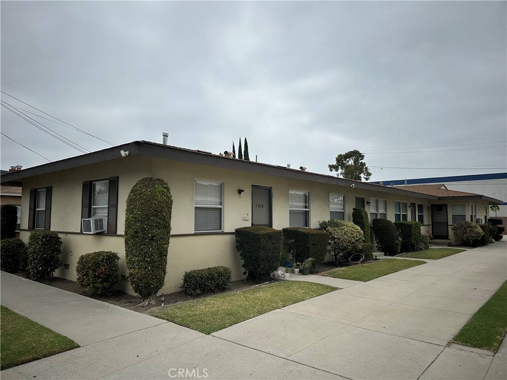 7908 2nd ST, Downey, CA 90241