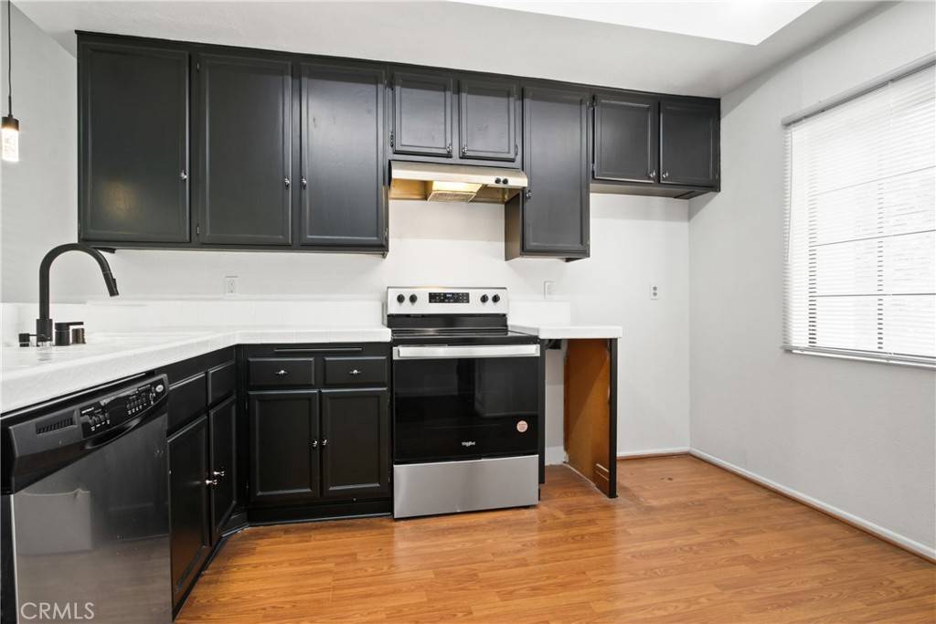 Torrance, CA 90502,941 W Carson ST #210