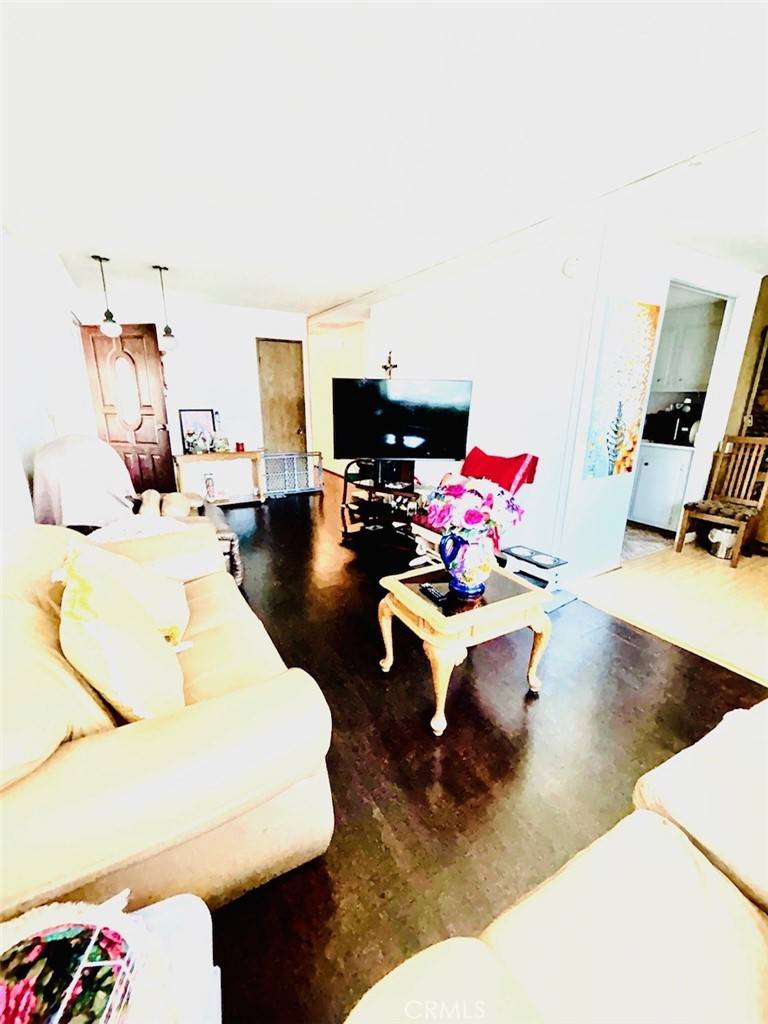 Paramount, CA 90723,16601 Garfield AVE #110