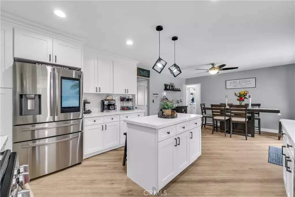 San Bernardino, CA 92404,5991 Rogers LN
