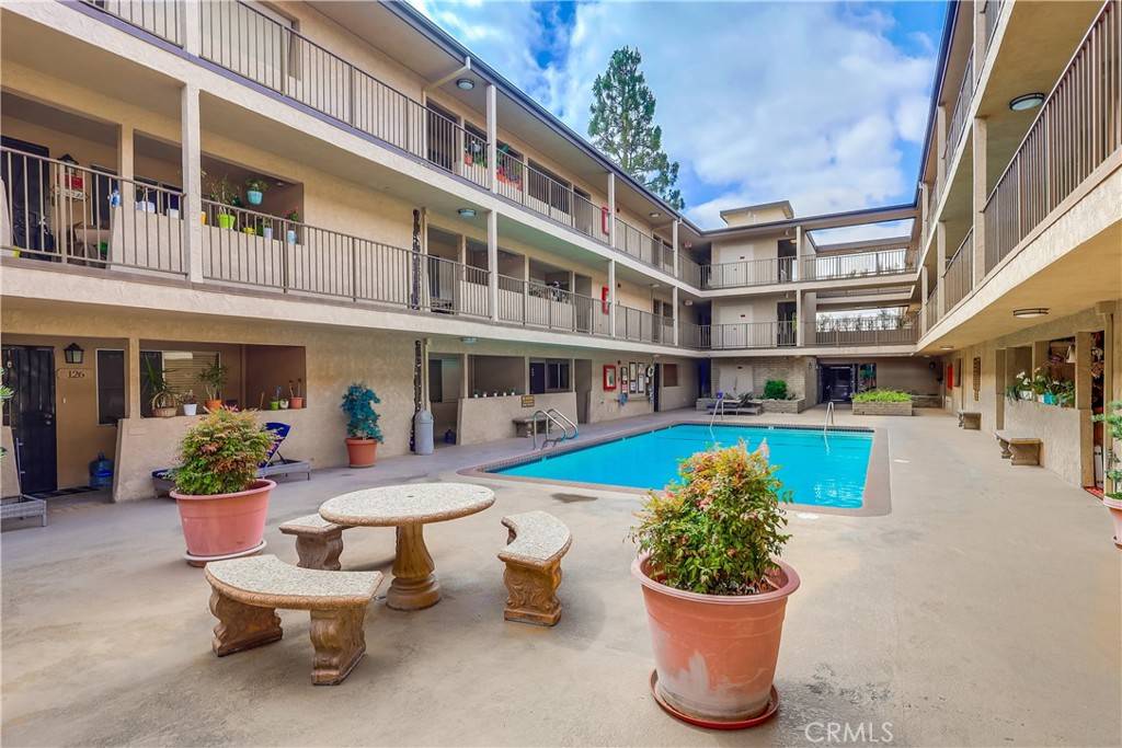 Gardena, CA 90249,2501 W Redondo Beach BLVD #306