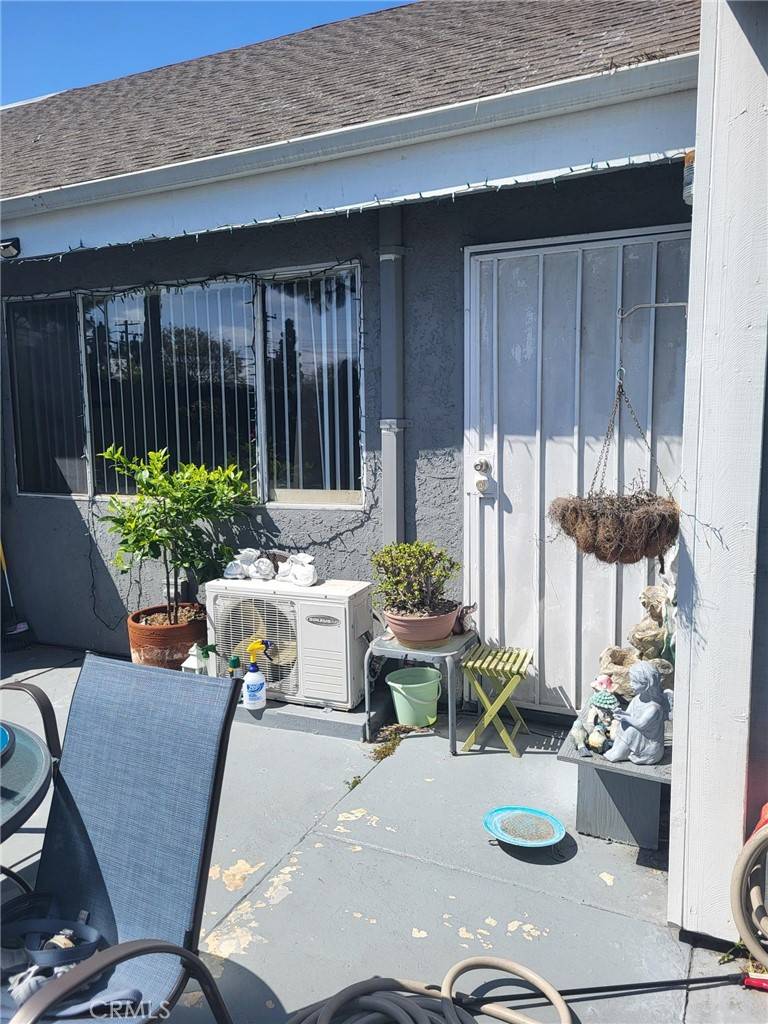 Santa Ana, CA 92704,601 S Newhope ST #5