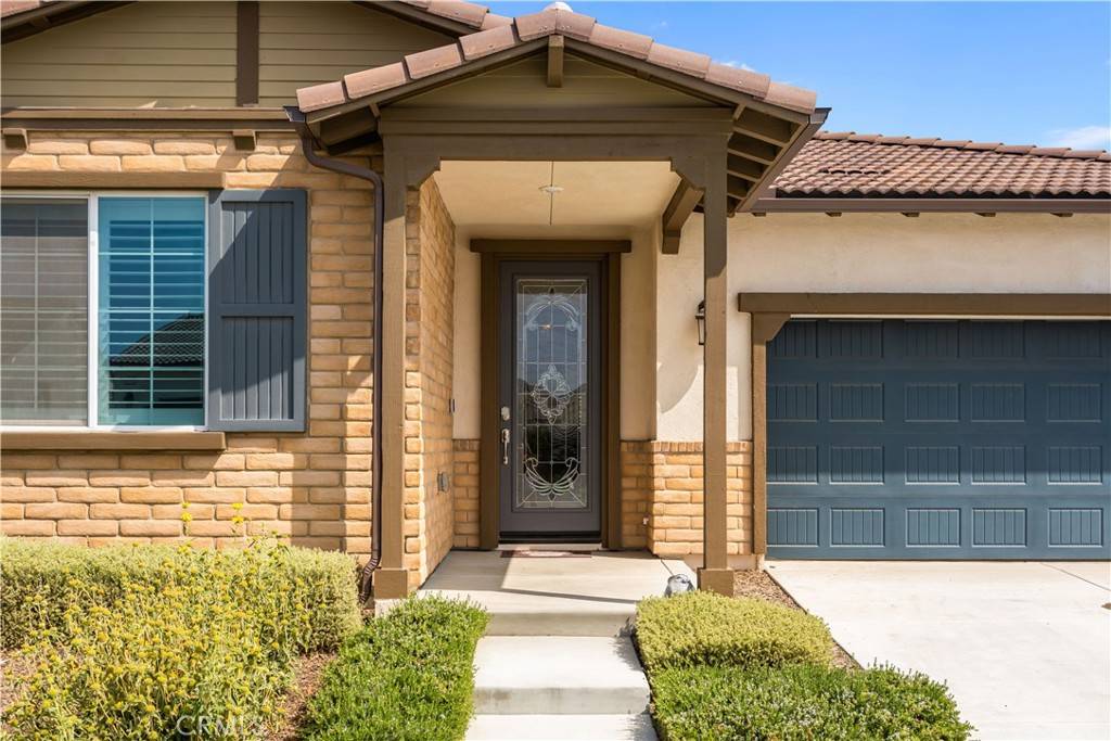 Ontario, CA 91761,4071 E Amigos Privado