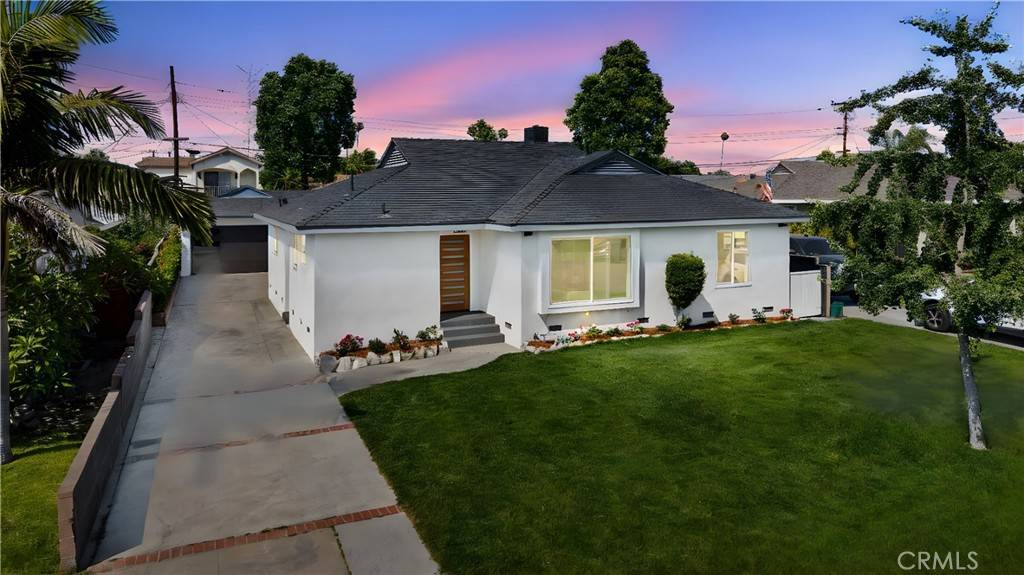 Downey, CA 90240,7421 Ivo ST