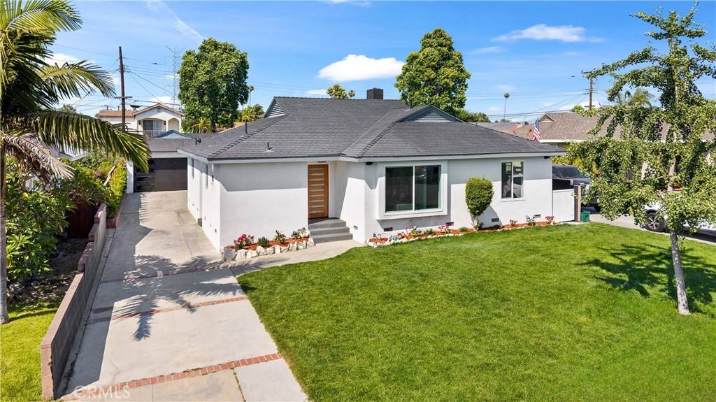 Downey, CA 90240,7421 Ivo ST