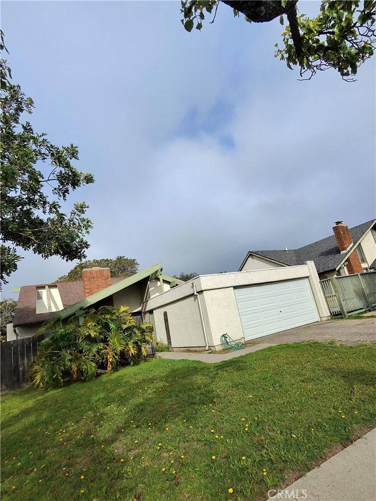 1235 Callas DR, Oxnard, CA 93035