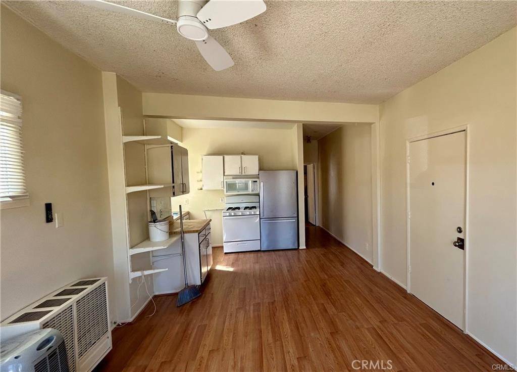 Riverside, CA 92501,3755 Brockton AVE #B