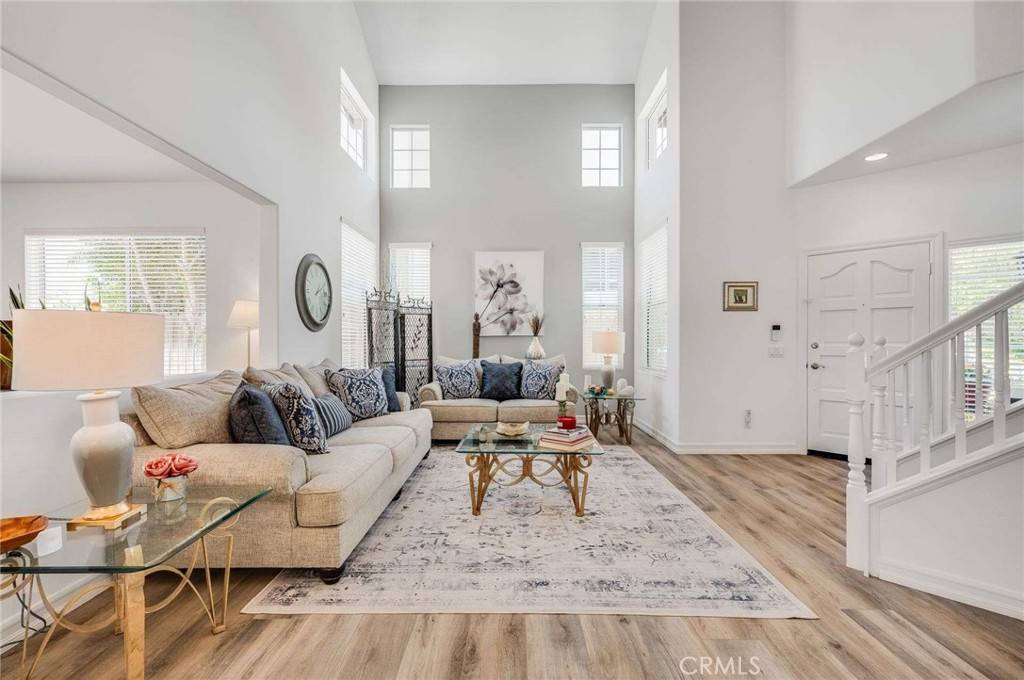 Camarillo, CA 93012,642 Villa Adobe